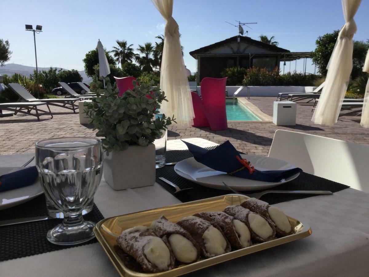 Il Colle Del Rustico Bed & Breakfast Agrigento Ngoại thất bức ảnh